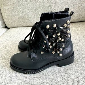 Winter boots